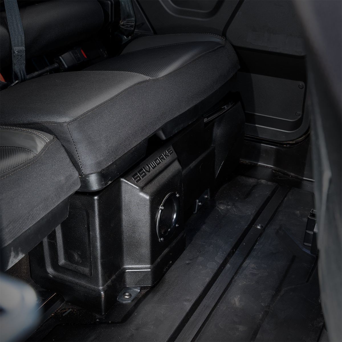 2024-2026 Polaris Xpedition Rear-Seat Ported 10" Subwoofer Enclosure